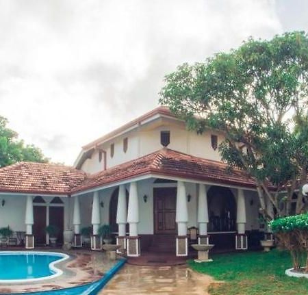 Olideb Gedara Hotel Negombo Kültér fotó